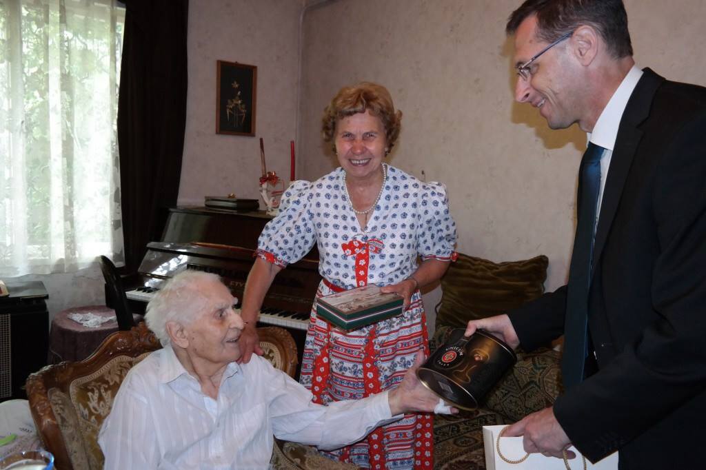 10448713_10152918448903776_1122105634497469158_o