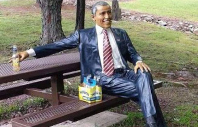 obama szobor