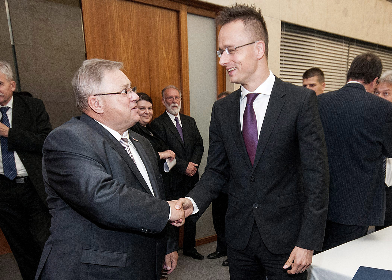 Szijjártó Péter;  Balogh Csaba;  Kerekes György